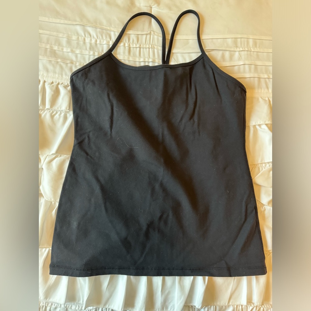 Lululemon tank with built in bra